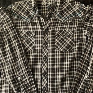 Gorgeous Rock 47 by Wrangler button down.